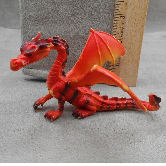 Bullyland 75528 Red/Orange Winged Dragon (Drache Rot) 2016 - Picture 2 of 7